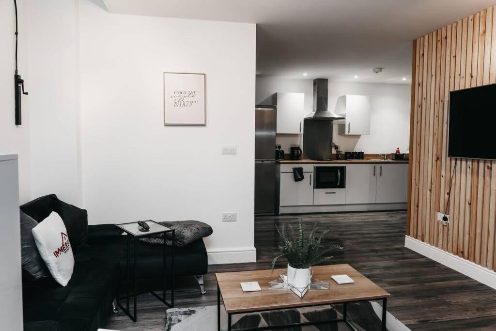 Stunning Modern Heart Of The City Apartment シェフィールド エクステリア 写真