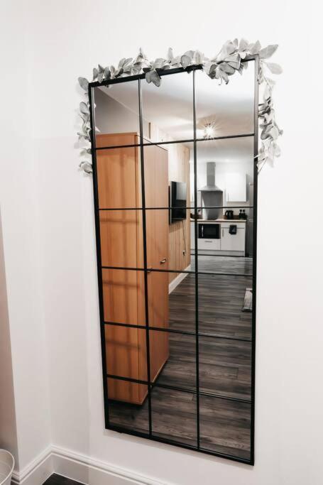 Stunning Modern Heart Of The City Apartment シェフィールド エクステリア 写真