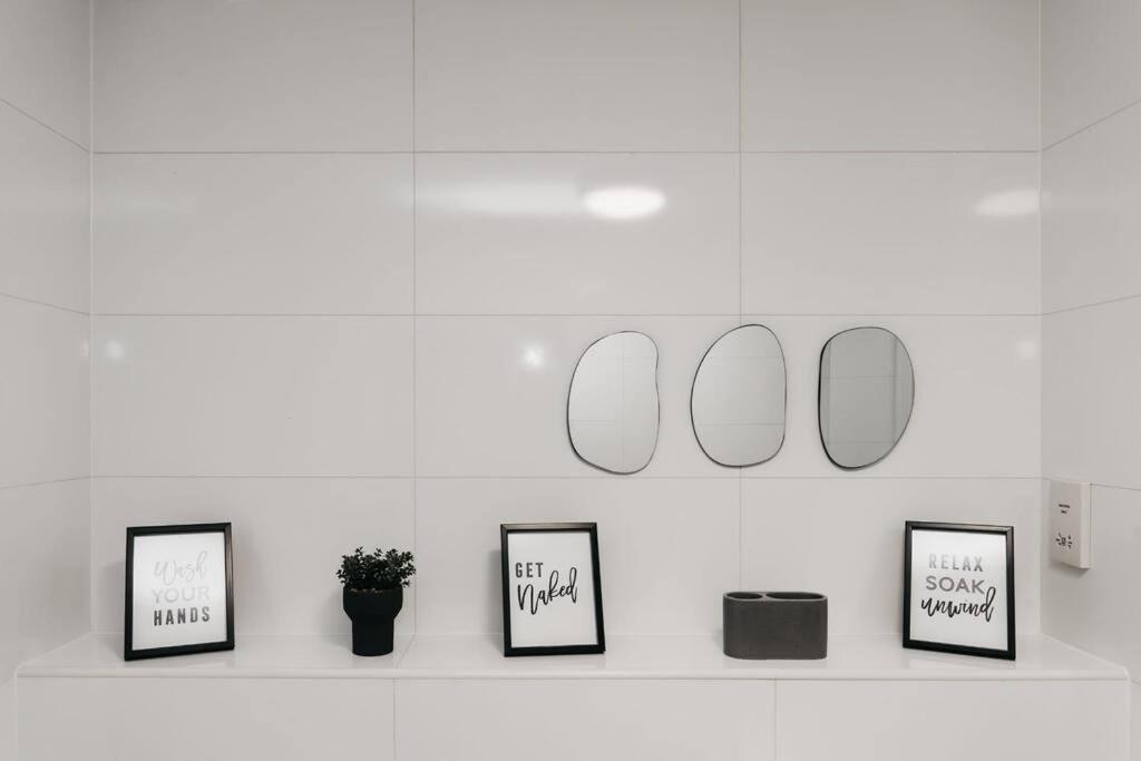 Stunning Modern Heart Of The City Apartment シェフィールド エクステリア 写真